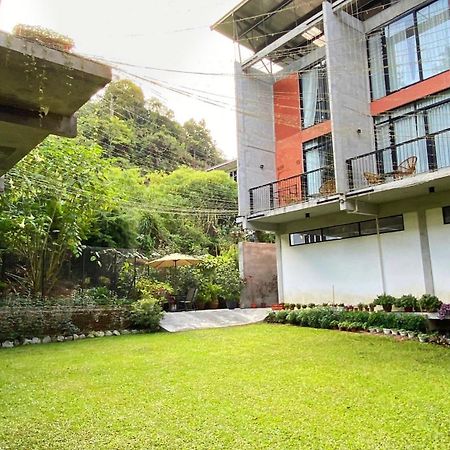 Ten Mentigi Tanah Rata Ngoại thất bức ảnh