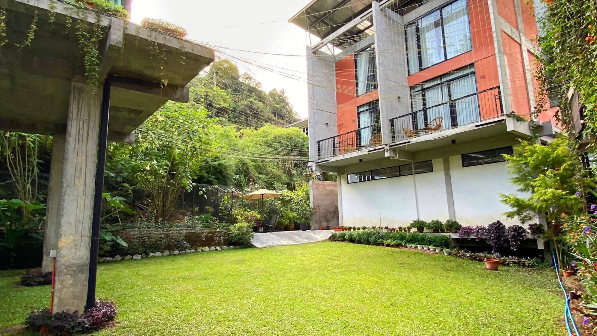Ten Mentigi Tanah Rata Ngoại thất bức ảnh