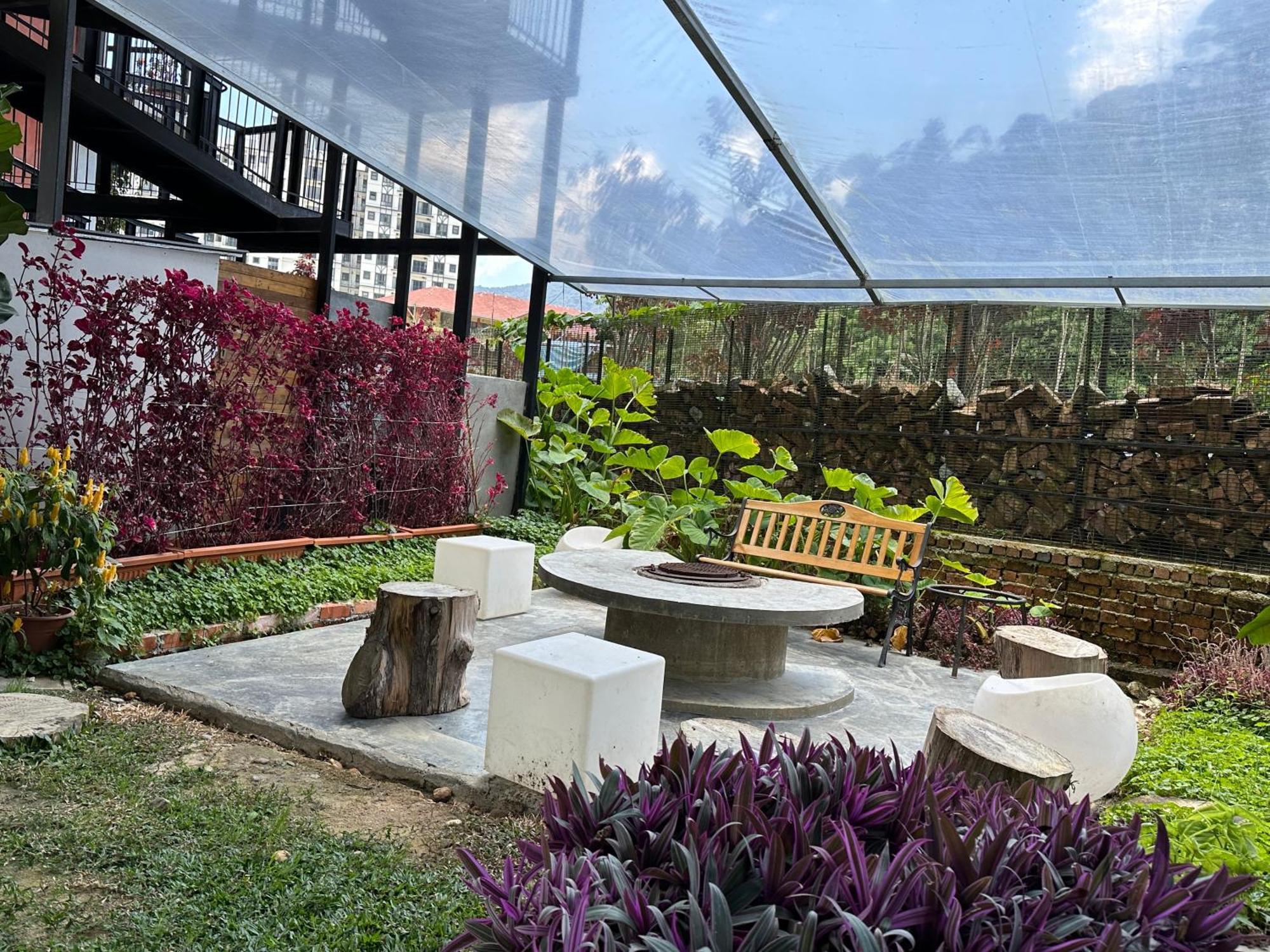 Ten Mentigi Tanah Rata Ngoại thất bức ảnh